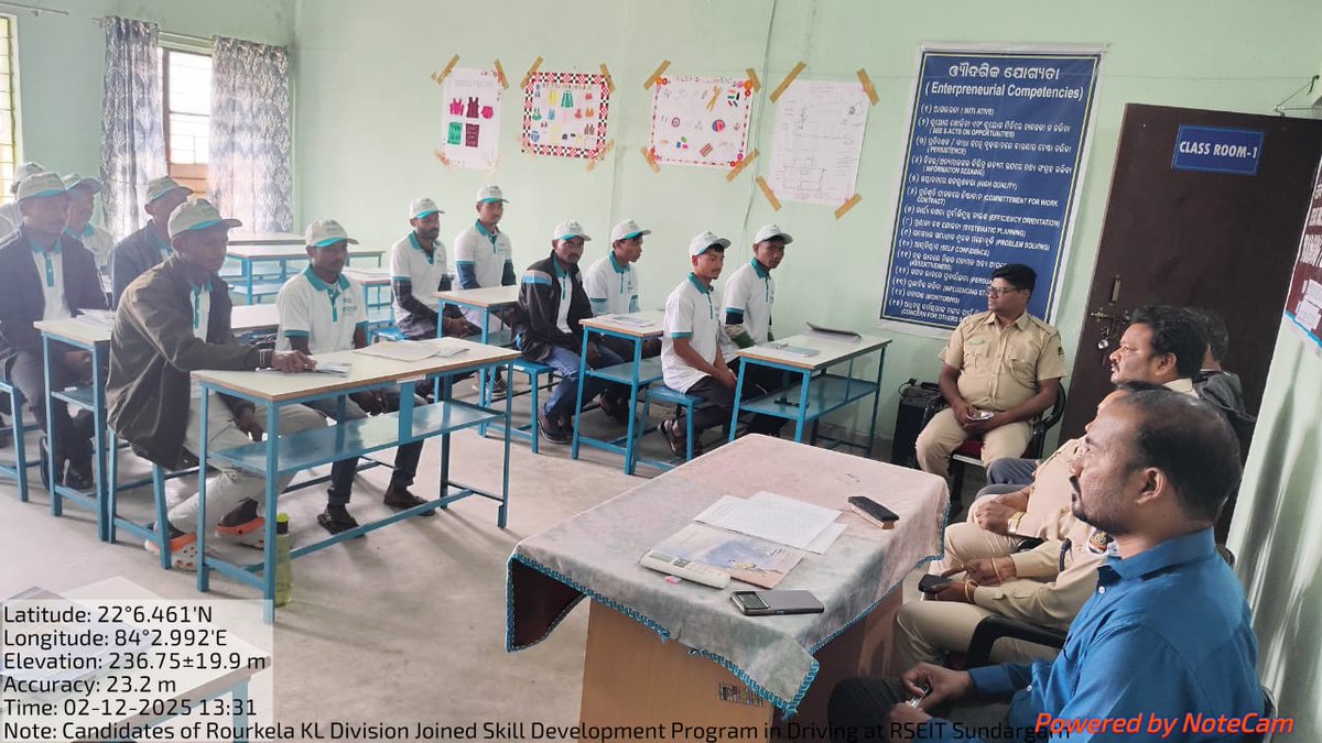 dforkl's tweet image. st Batch Candidates of Rourkela K.L. Division have successfully joined the Skill Development Program on Driving at RSETI, Sundargarh Centre.

#SkillDevelopment #DrivingTraining #RourkelaKLDivision #RSETI #Empowerment #Odisha