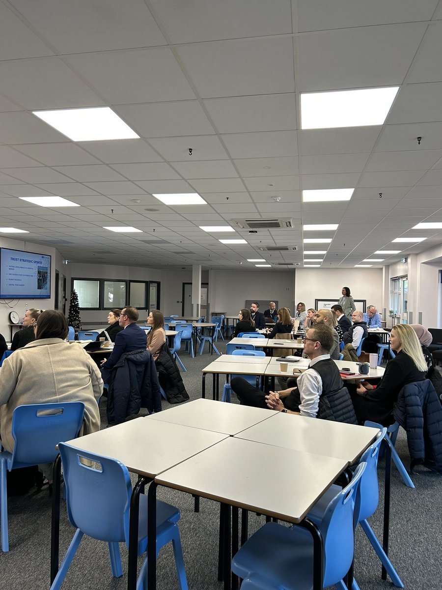 ChilternLT's tweet image. Delighted to see all of our superb Deputy Headteachers today at this term’s Deputy Headteacher Immersion! 🌟📚☺️