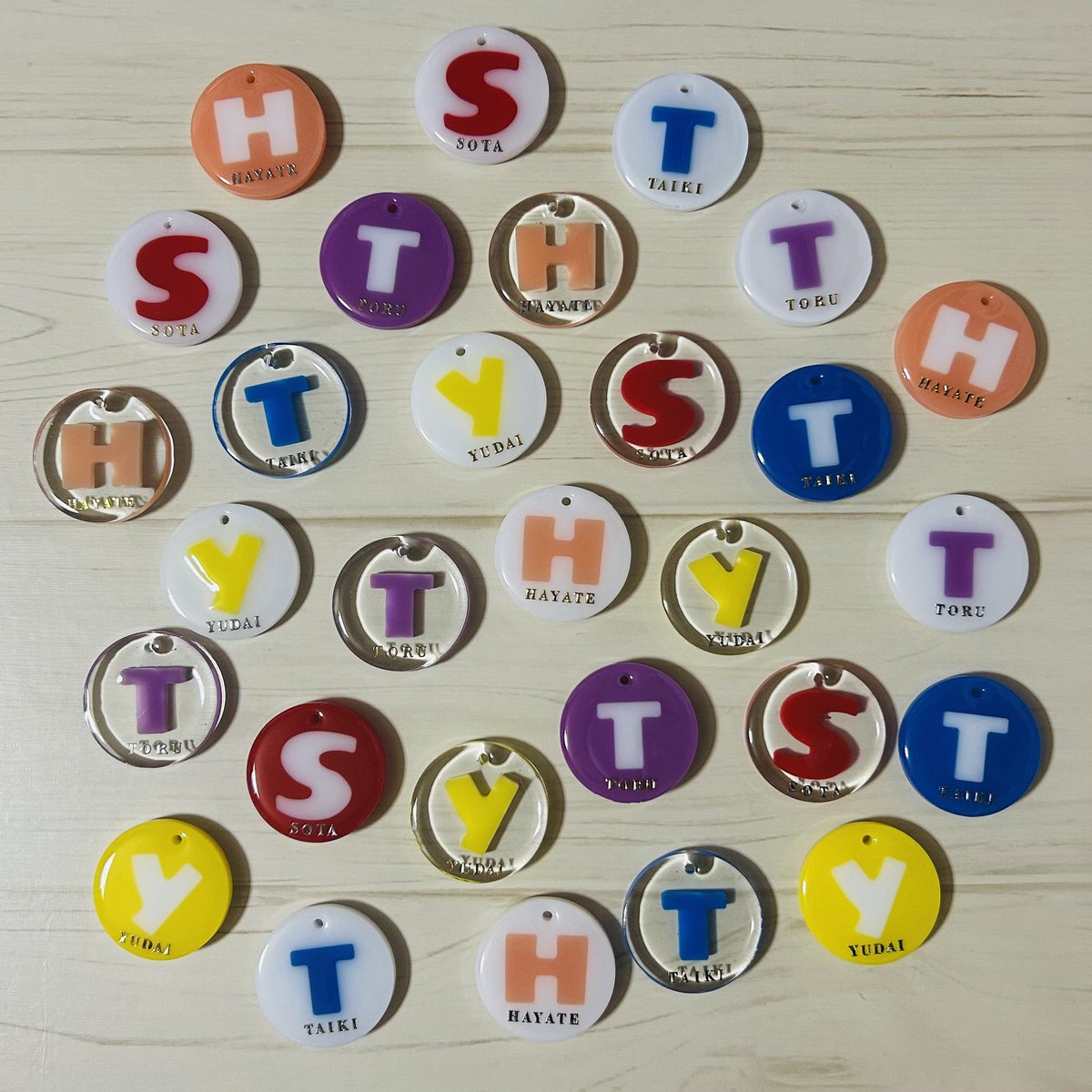 kei_601's tweet image. TERMiNaLで６面さんへお渡しする粗品がほぼ完成💖

香川(1/31⋆2/1) 兵庫(3/8) 広島(4/11⋆4/12)
参戦予定です✈️💕

お会いできる方がいらっしゃいましたら、リプかDMして頂ければ嬉しいです💌✨

#Da_iCE 
#TERMiNaL