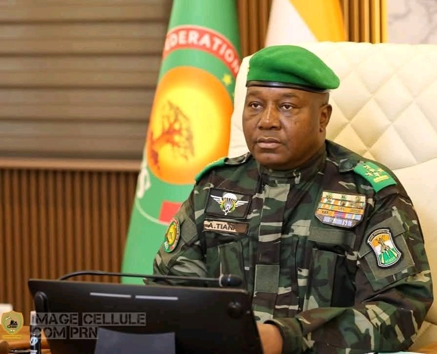 Defence_Index's tweet image. BREAKING: Niger announces it is putting its nationalized uranium on the international market. Somaïr, formerly majority‑owned by France’s Orano, is now fully controlled by Niamey. 

The move signals a shift toward partners like Russia and Iran. Niger produces 4.7% of the world’s…