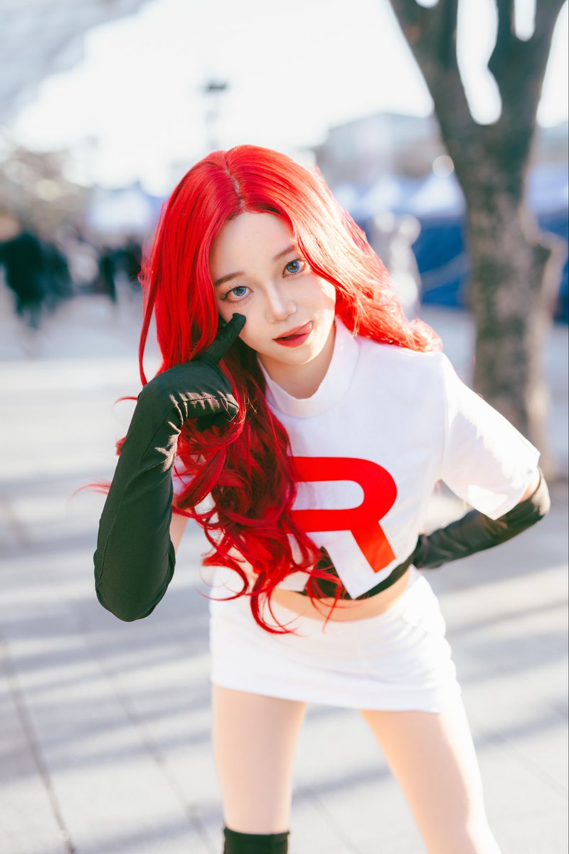 2025.11.29 대구코믹월드

포켓몬스터-로켓단 로사

가시를 숨긴 한 송이 꽃처럼🌹

📸photo by. DJ6님( <a href="/DJ601044459/">//DJ6</a> )

#cosplay #コスプレ #포켓몬스터 
#로켓단 #ロケット団 #ポケットモンスター #TeamRocket #Pokémon