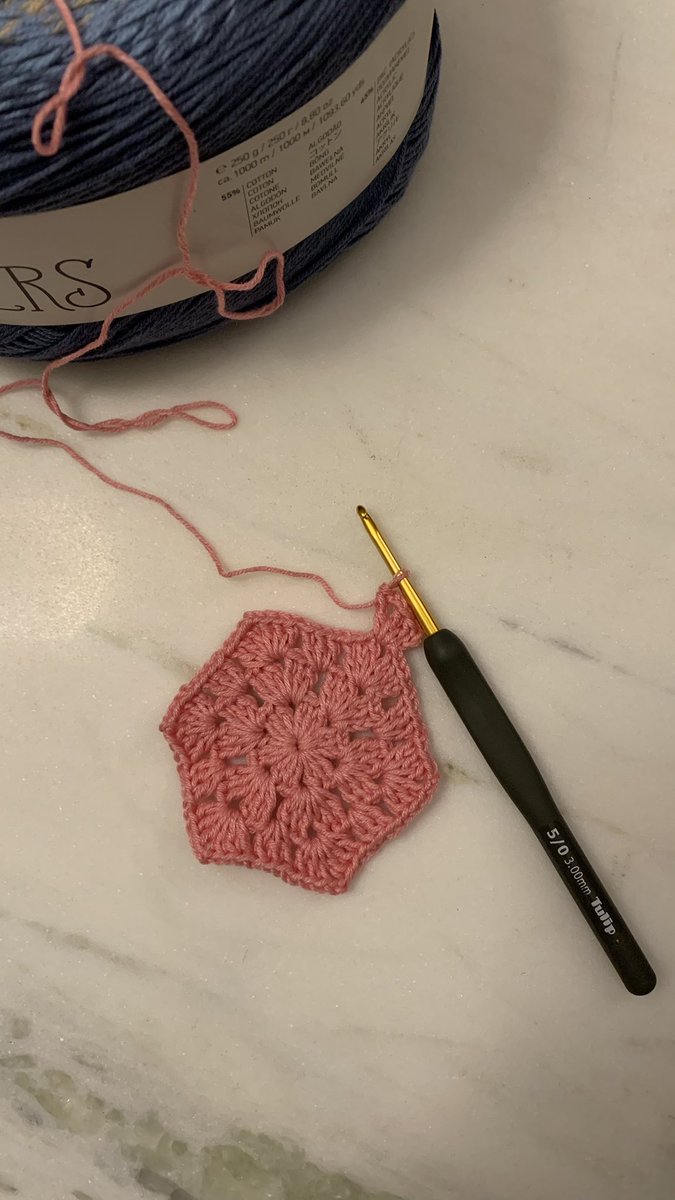 طلبية جاكيت شتوي بالوان دافية 🌸💙