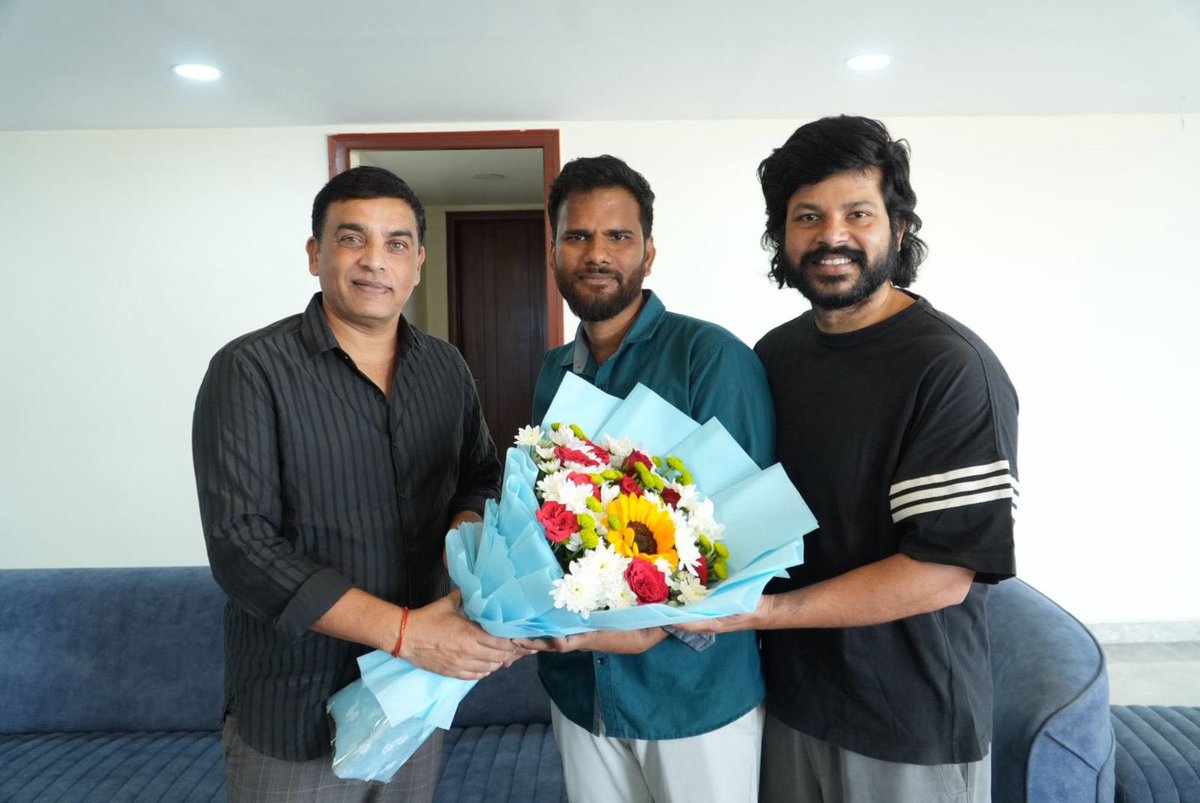 ProSreenuSuresh's tweet image. Ace Producers #DilRaju garu and #Shirish garu congratulated director #SaailuKampaati and the #RajuWedsRambai team on their blockbuster success ❤️‍🔥