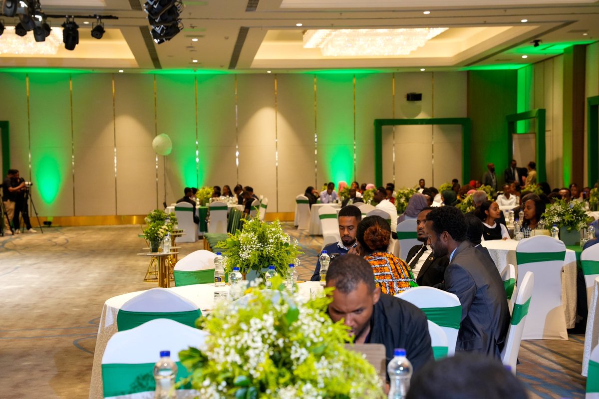robelbyt's tweet photo. Once again this week was extraordinary. Addis forum where I meet many great minded youths and IGad media award where I get to witness great works and shoutout to Meaza Birru Gebrewold on the great achievements #IGADMediaAwards2025 #IGAD #addisforum https://t.co/CDqe2PBZCn