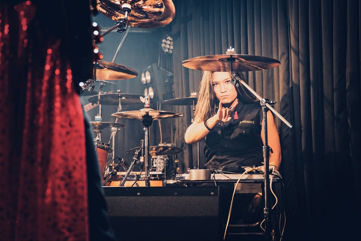 ILLUSION FORCE tweet media