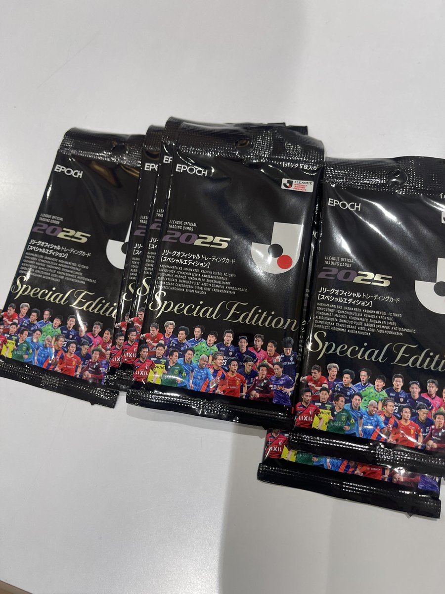 EPOCH 25 JリーグSE 開封結果です。 鈴木章斗選手/20 高木践選手 /30