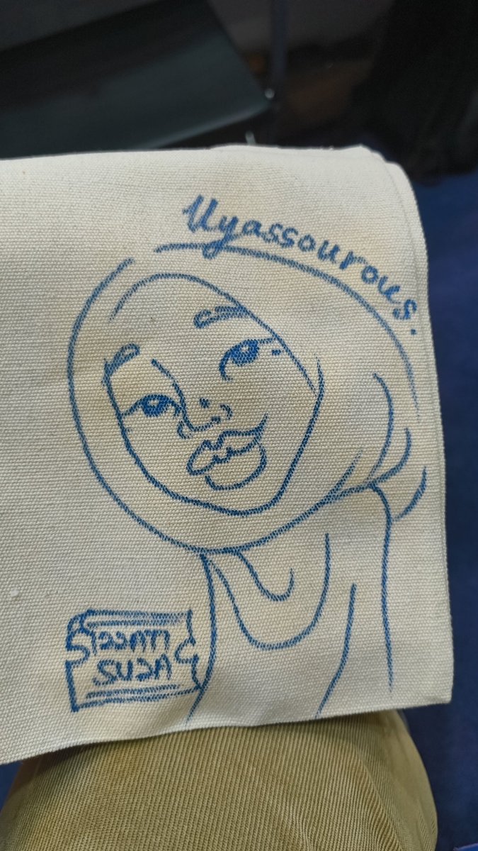 SyMIhsan's tweet photo. Sankyu to @izzatisuza and @annjfr for both of these amazing art works! (Yang Ann Jfr punya takleh bukak sebab @ssourouss punya) https://t.co/JuVptYJu5Q