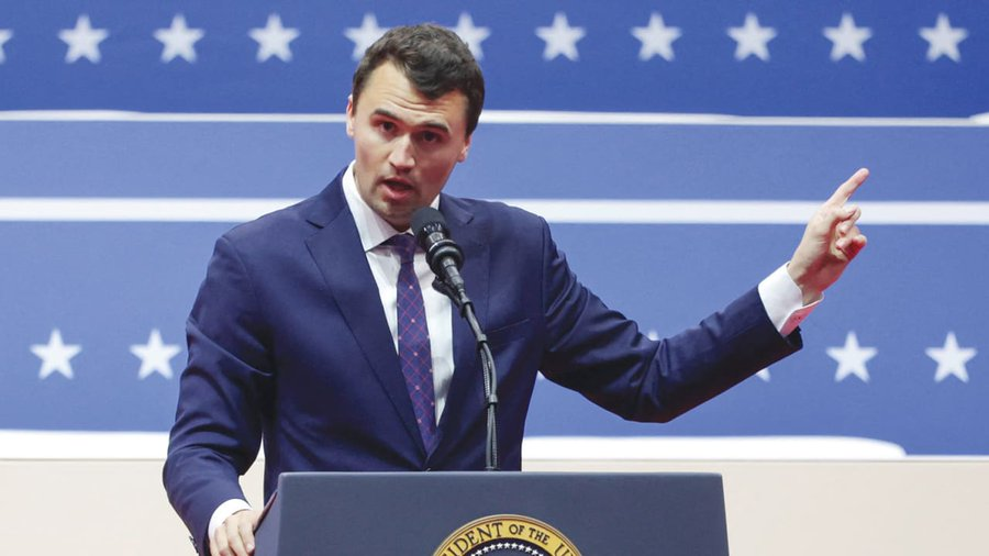 Israël werkt aan een herziening van zijn internationale boodschap op basis van aanbevelingen in een laatste brief van de Amerikaanse conservatieve activist Charlie Kirk , die premier Benjamin Netanyahu waarschuwde dat het land “de informatieoorlog” onder jonge Amerikanen aan het