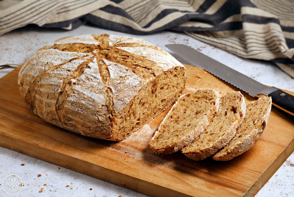 FabFood4All's tweet image. Learn how to make Slow Cooker Sourdough Bread with my step-by-step guide and video tutorial. It&apos;s easier than you think and keeps your kitchen cooler on hot days. Click to watch and start baking today!
fabfood4all.co.uk/how-to-make-sl…
#SourdoughBread #Bread #Baking