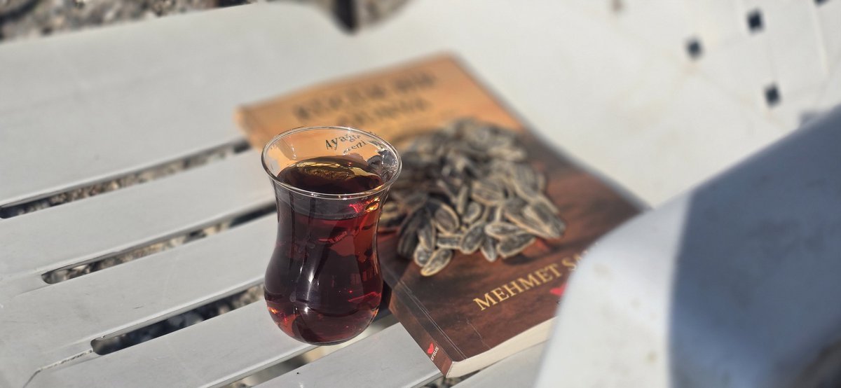 72Birisi's tweet image. Kış güzel başladı bende güzel başladım güneşlenmeye☺️😊#kış #güneş