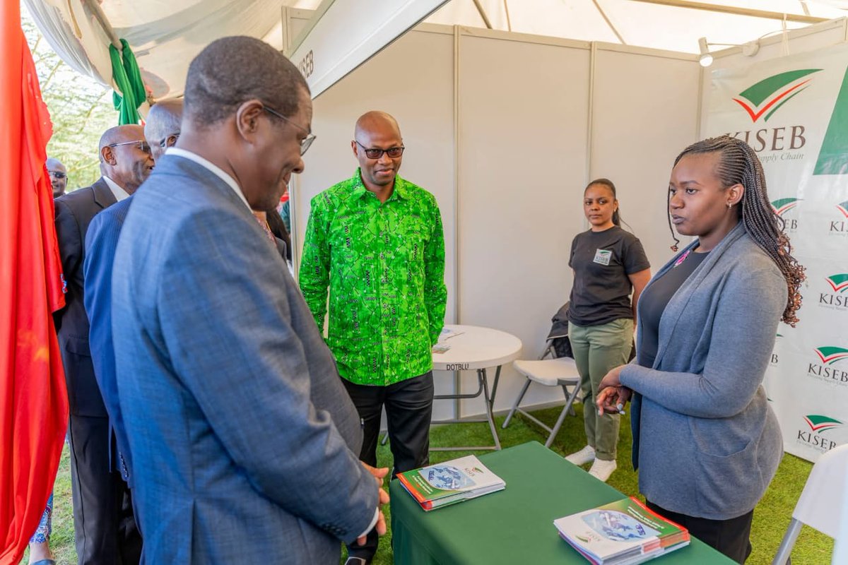Today, the secretary/CEO, <a href="/fredongisa/">Fred Ongisa, PhD, FKISM, CP3P</a>, welcomed the Energy CS, Hon. Opiyo Wandayi, EGH,  to the KISEB exhibition booth during the 4th Kenya Institute of Supplies Management National Dialogue Conference at Sawela Lodges, Naivasha.

linkedin.com/posts/kiseb_to…