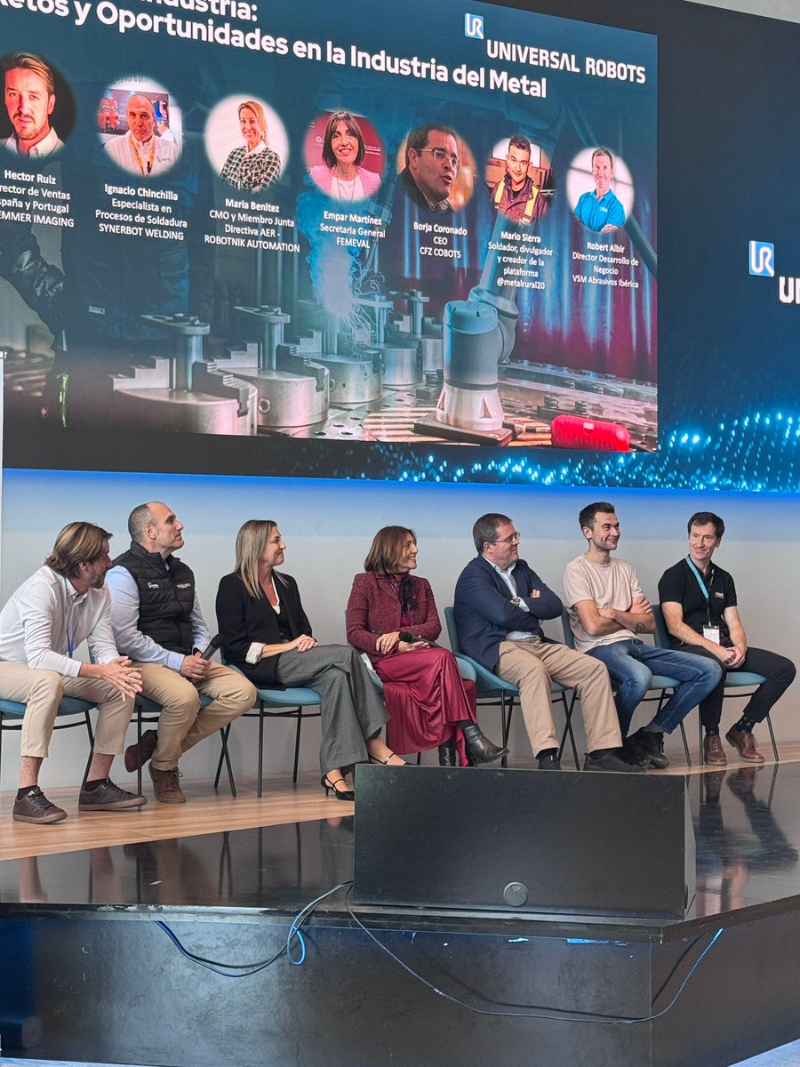 RobotnikRobots's tweet image. Hablamos de robótica colaborativa para la industria del metal. RB-KAIROS+: robotnik.eu/es/productos/r…
#WeAreCobots #Valencia #Robótica