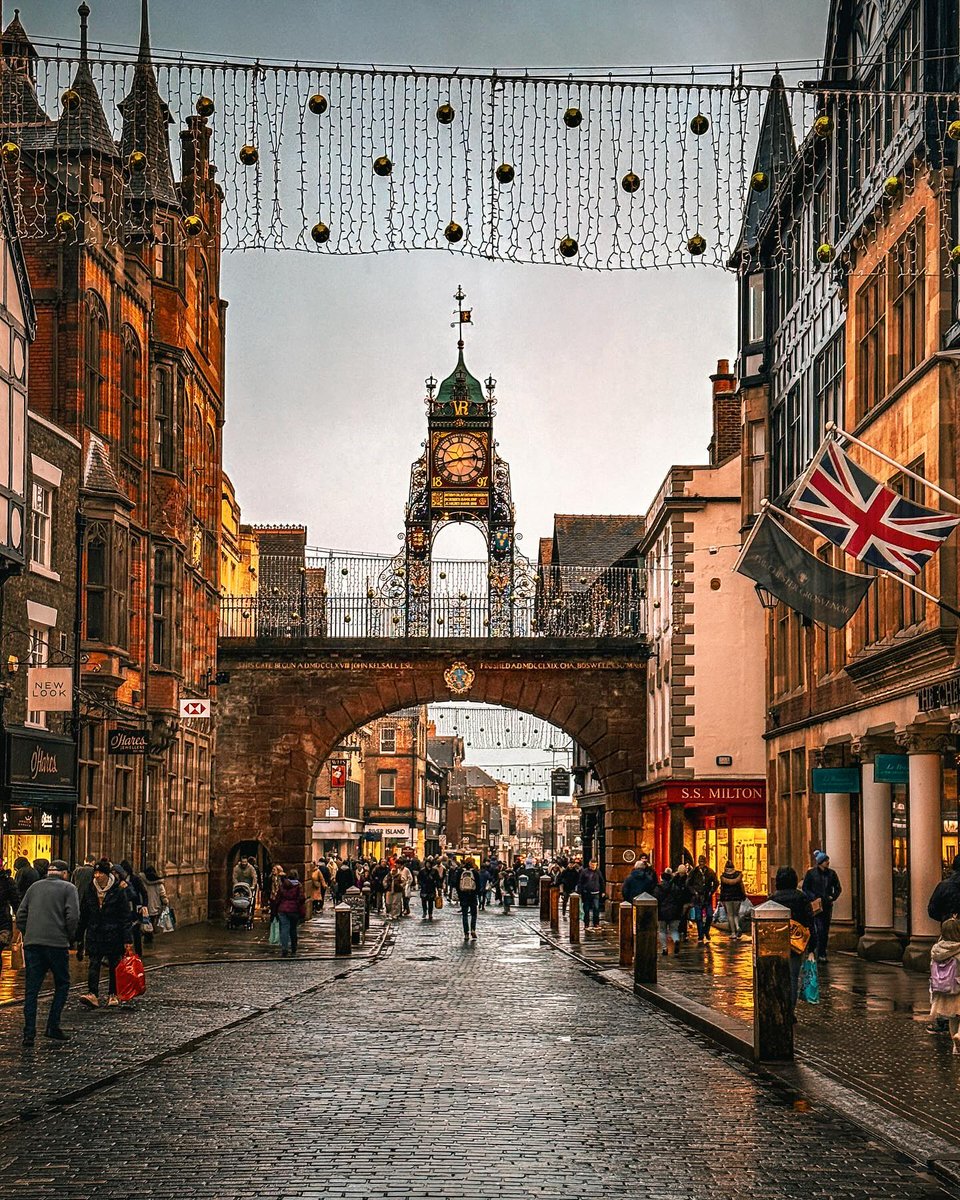 𝐂𝐡𝐫𝐢𝐬𝐭𝐦𝐚𝐬 𝐢𝐧 𝐂𝐡𝐞𝐬𝐭𝐞𝐫 💫

📸 <a href="/kdnystn/">David C</a> [IG]