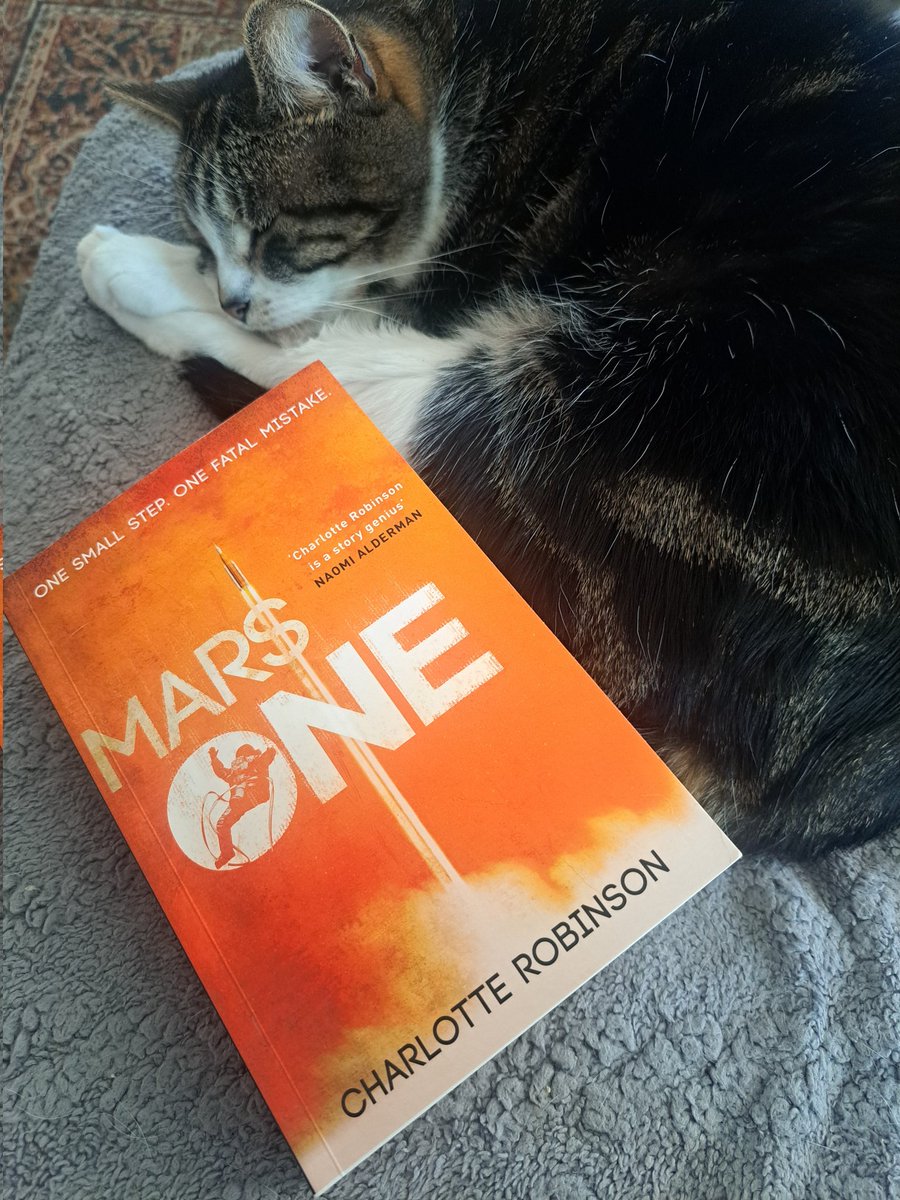KDiamondwriter's tweet image. Got sent this book Mars ONE by Charlotte Robinson - I've not read a space thriller before unless you count the Star Wars Timothy Zahn books.
