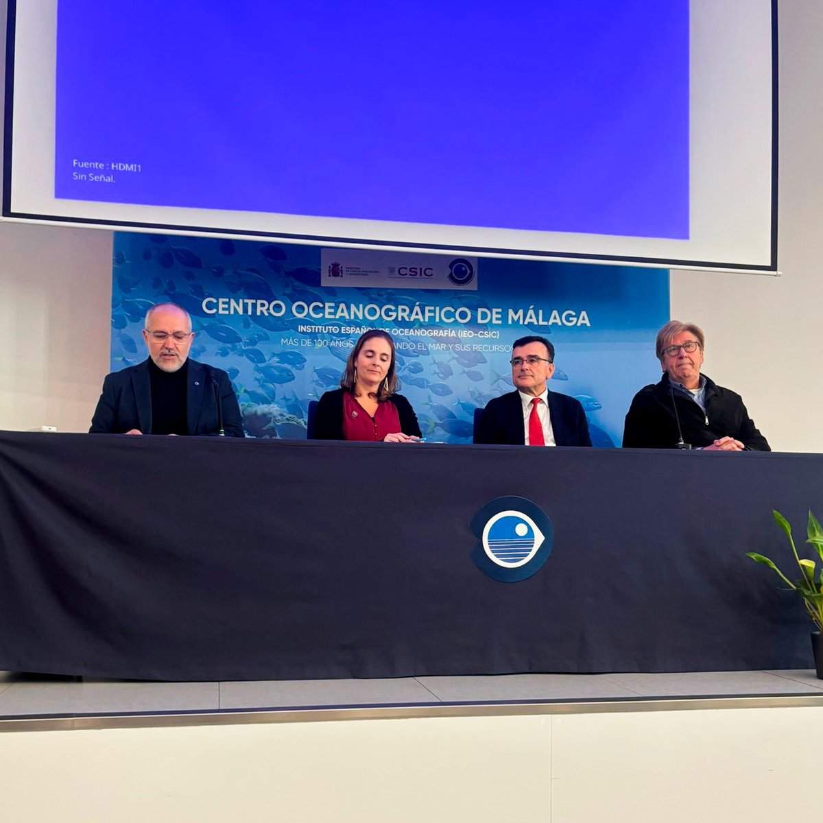 IACT_CSIC's tweet photo. 🔬 El @IACT_CSIC participa en la 79º Sesión Científica de la @sgeologica 

📍 Celebrada en el @IEO_Malaga 

📅 29 y 30 de noviembre

🌍 La salida de campo mostró las principales características geológicas del sector occidental de la Cordillera Bética. https://t.co/HyC0CrrIGX