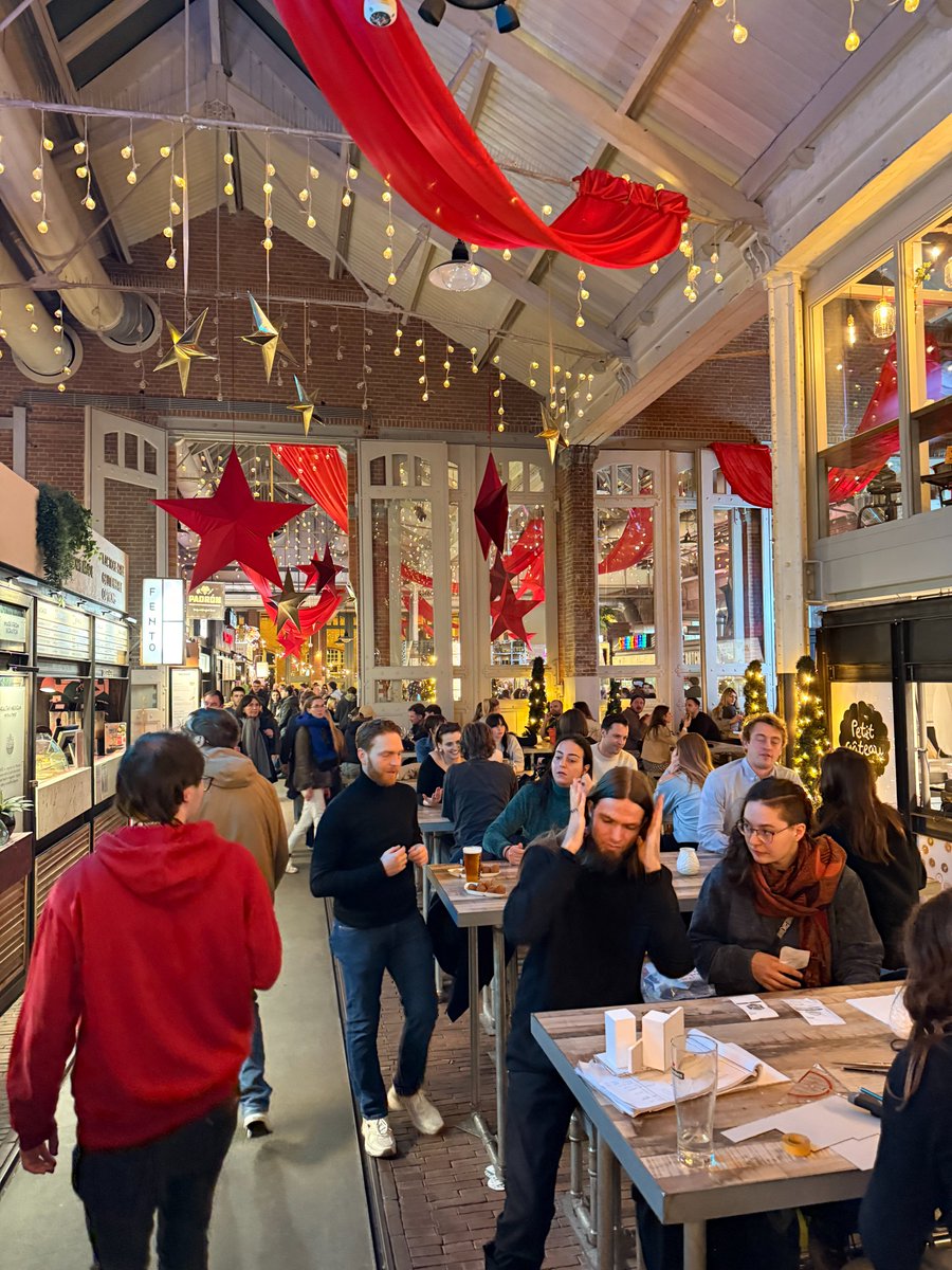 OBarcz's tweet image. PHP continues to thrive, regardless of what the skeptics say — and Symfony has become the “standard library PHP has been missing for decades.”

#php #symfony #symfonyconamsterdam2025