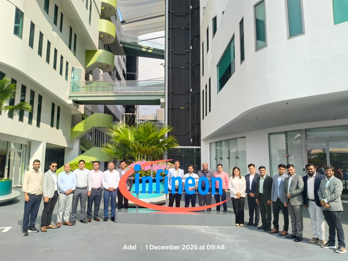 NIELITIndia's tweet image. #NIELIT officials visited @Infineon ’s Singapore HQ for Knowledge Connect 2025, gaining hands-on experience with Infineon’s #microcontrollers &amp;amp; real-world apps. This technical immersion will be translated into our curriculum — empowering students. Big thanks to Infineon.