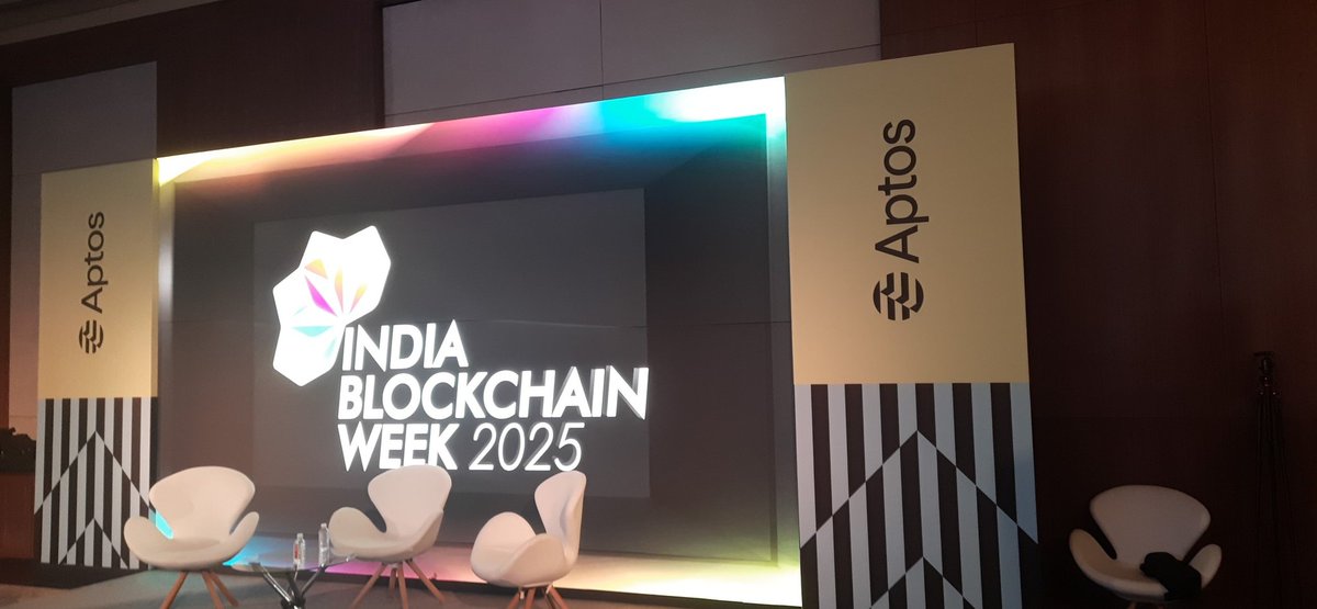 ExplorerRishabh's tweet image. Just dropped to Aptos Zone at IBW super cool to see GrowFitter and Fliq being showcased. Big things happening in the Aptos space! 🚀 #Aptos #IBW #Blockchain