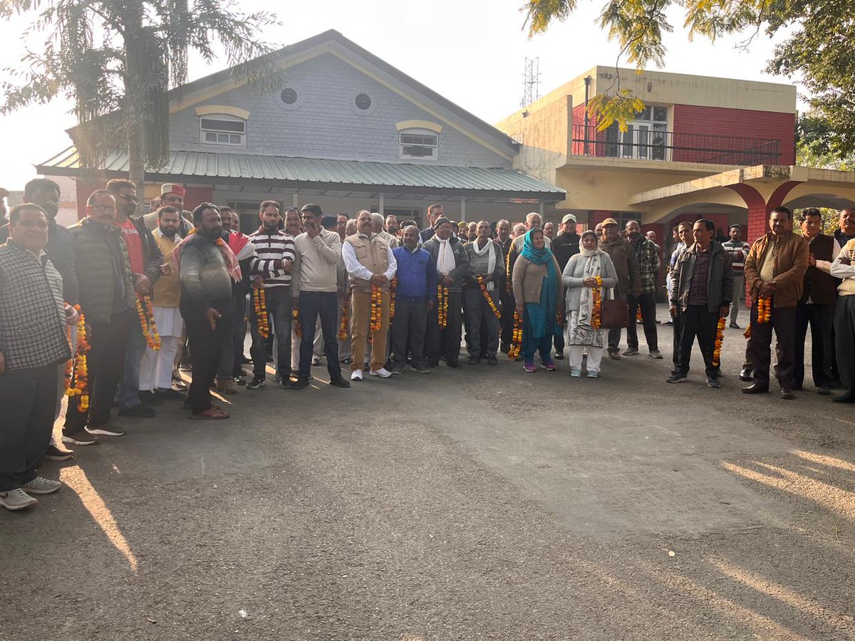 SukhdeoPanse's tweet photo. “संगठन सृजन अभियान” के तहत गंगरेट विधानसभा में ब्लॉक बैठक में कार्यकर्ताओं से संवाद किया।
आगामी जिला अध्यक्ष चयन पर सार्थक संगठनात्मक चर्चा हुई।

इस अवसर पर DCC अध्यक्ष रंजीत सिंह राणा जी, PCC पर्यवेक्षक अजय महाजन जी, विवेक कुमार जी सहित अनेक पदाधिकारी व कार्यकर्ता उपस्थित रहे। https://t.co/K0PbwDKlBT