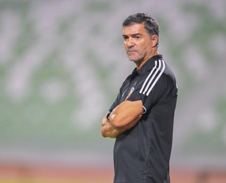 SailAbo's tweet image. لأول مرة يلعب منتخبنا 
في بطولة مجمعة تحت 
قيادة البرتغالي هيليو سوزا

السؤال المهم الذي يتردد 
لدي الجمهور الكويتي هل سنشاهد في كل مباراة تشكيلة مختلفة عن الآخري كما فعل مع منتخب البحرين وحقق 
فيها بطولة غرب آسيا
وكأس الخليج ؟

#الكويت_مصر
#كأس_العرب2025