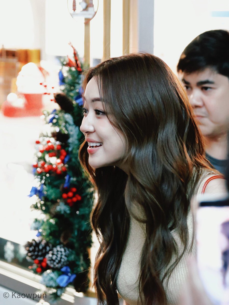 คนที่รักแฟนคลับขนาดนี้เป็นของคุณนะครับ 
🤍🧸

MIU NATSHA AT WACAY
#WacayHolidayScenexMiu
#MiuNutsha #หมิวณัชชา