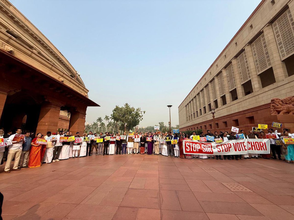 manickamtagore's tweet photo. INDIA wins.
Arrogance finally bows to the unity of 240 &100 MPs.
Discussion on Electoral Reforms scheduled for Dec 9.

One full Monsoon Session was washed away because of this.
Two days of the Winter Session already wasted.
Democracy is not a playground for diversion — it demands accountability.

#WinterSession2025