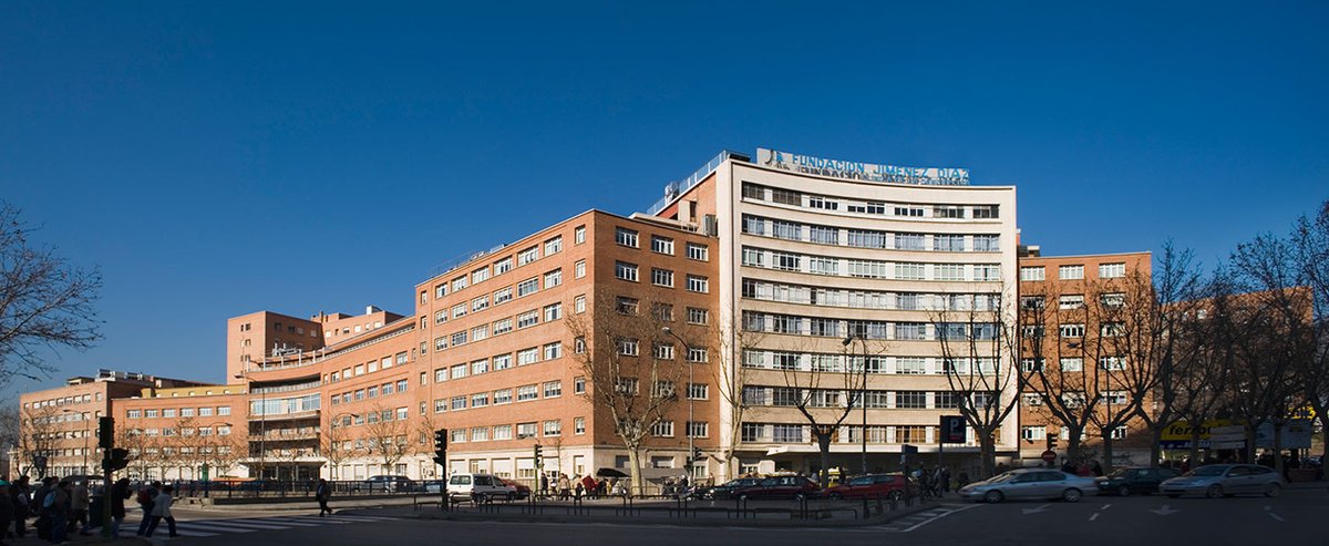 El listado “Los mejores hospitales por especialidades en España” de <a href="/Forbes_es/">Forbes_es</a>, que destaca a los centros más importantes en 12 especialidades médicas, incluye a nuestro hospital en las áreas de Oncología Médica, Neumología y Urgencias. ¡Todo un orgullo! f.mtr.cool/ohkidmsomz