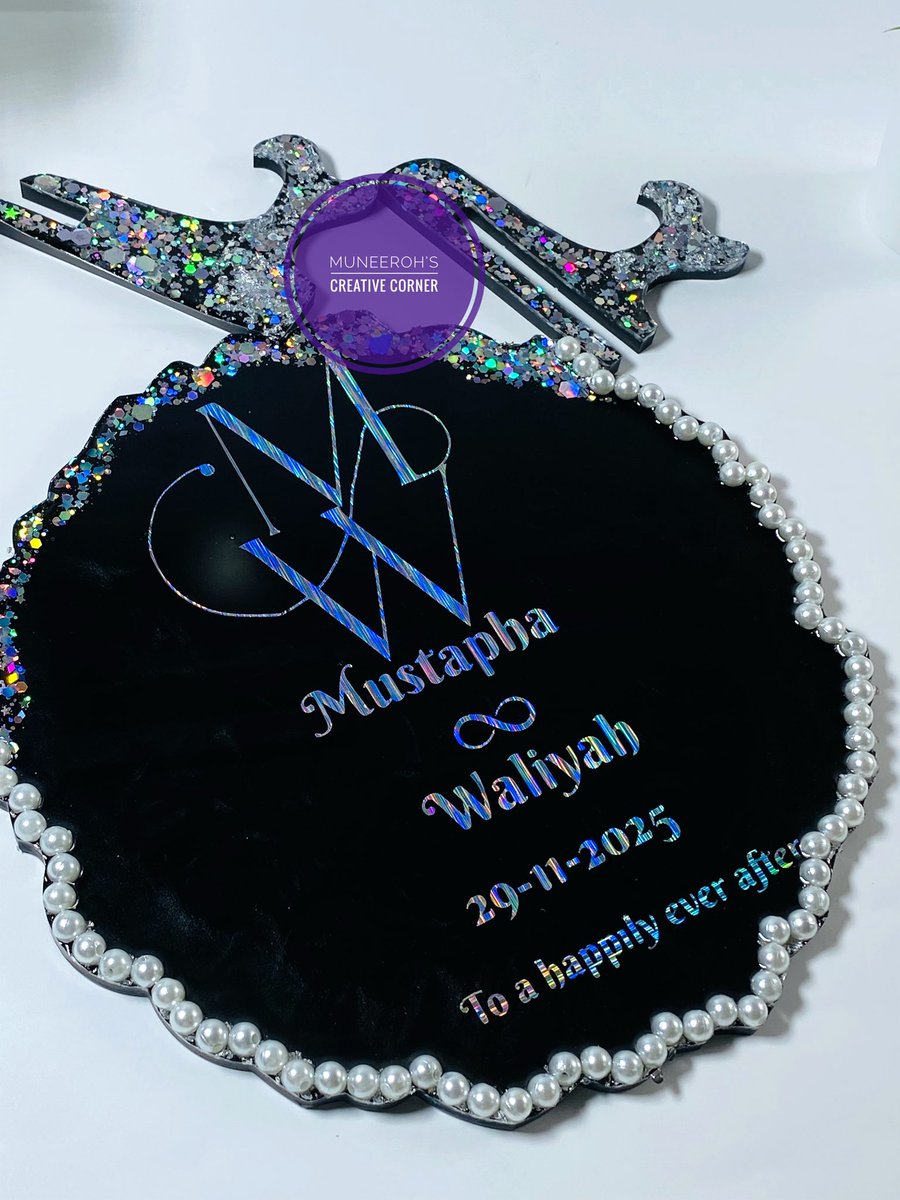 Please retweet when you see thie🙏

Elegant, modern, and beautifully crafted, our Black &amp; Silver Nikkah Frame is the perfect keepsake for every couple.

The rich black base and silver details give it a luxurious finish, making it a stunning addition to any Nikkah setup.

A