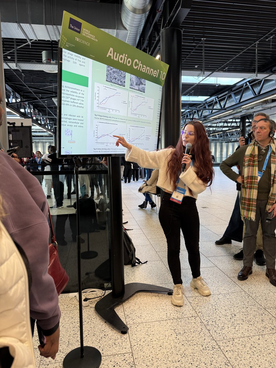 One & a Half LabGroup tweet media