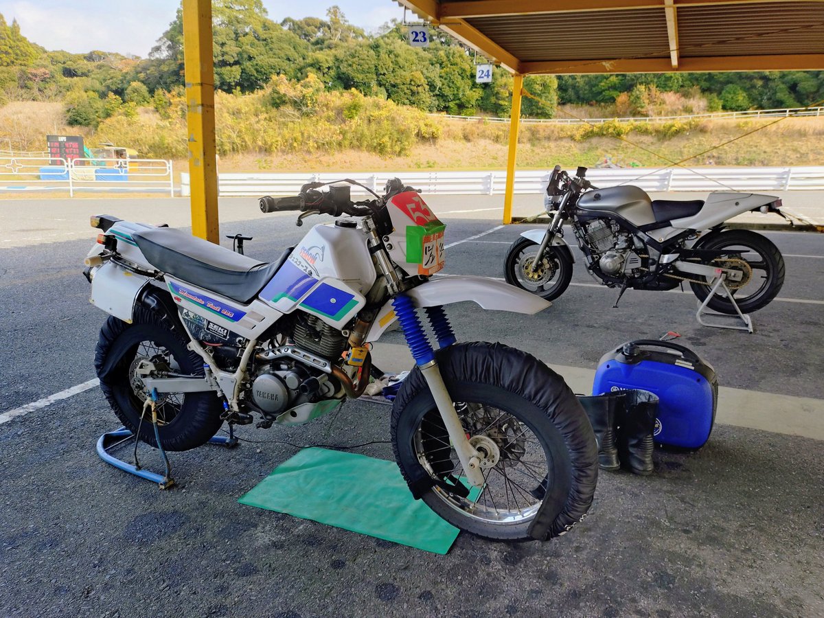 chinchicrin36's tweet photo. MOTOBREAK ☀🏍♪ 
Beginner Class🔰
#MobaraTC🏁🍛 https://t.co/y8aLzueMQd