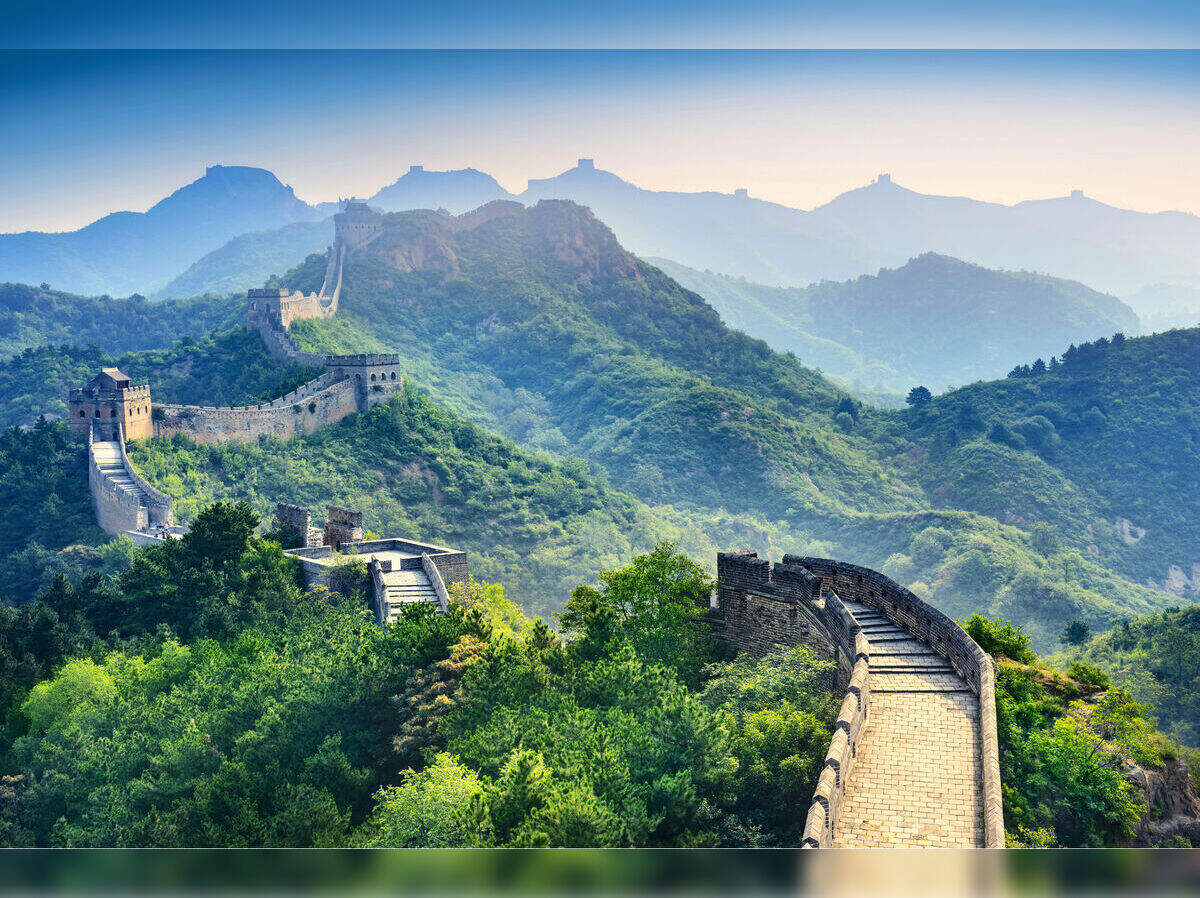 TheDataHubX's tweet image. Must-Visit Attractions in the World&apos;s Leading Countries:

🇺🇸 USA: 🗽 Statue of Liberty  
🇨🇳 China: 🧱 Great Wall  
🇯🇵 Japan: 🗻 Mount Fuji  
🇩🇪 Germany: 🏰 Brandenburg Gate  
🇮🇳 India: 🕌 Taj Mahal  
🇬🇧 United Kingdom: 🕰️ Big Ben  
🇫🇷 France: 🗼 Eiffel Tower  
🇧🇷 Brazil: ✝️…