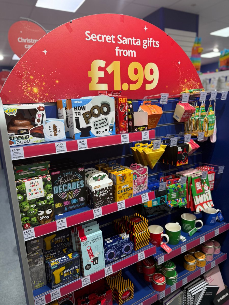 Grosvenor_Shop's tweet image. Secret Santa sorted! 🎁 Gifts from just £1.99 at Card Factory. 

#SecretSanta #CardFactory #Grosvenor #GrosvenorShoppingNorthampton #Northampton #NorthamptonTownCentre #ShoppingNorthampton
