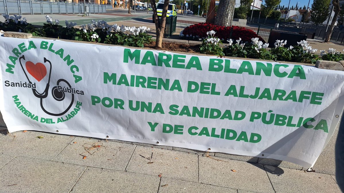Podemos_Mairena's tweet photo. Los derechos no se recortan. La sanidad pública es la columna vertebral de una sociedad justa. Mairena salió a defenderla.

https://t.co/TKxv2K3JsT

#MareaBlanca #PodemosMairena https://t.co/KtHaNolWME