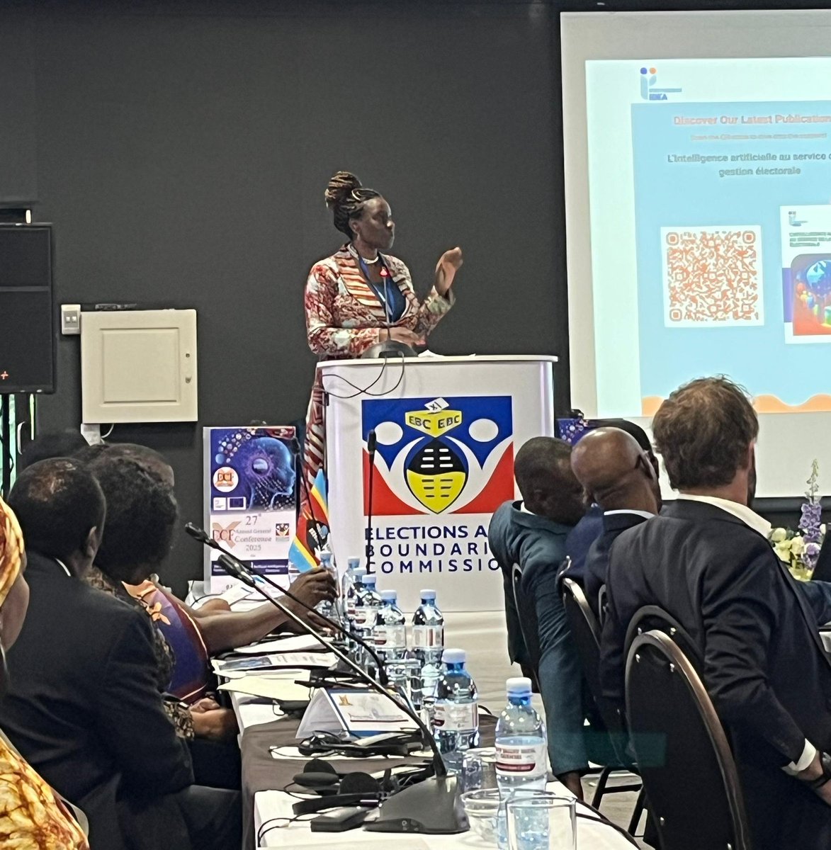 IDEA_Africa's tweet image. At the 26th @theECFSADC AGC, Olufunto Akinduro of @Int_IDEA facilitated a roundtable on AI &amp;amp; Elections. The session explored how AI can transform electoral processes while addressing risks to integrity. 
@Int_IDEA provides technical support via the @EUtoAU funded SPEC Project.
