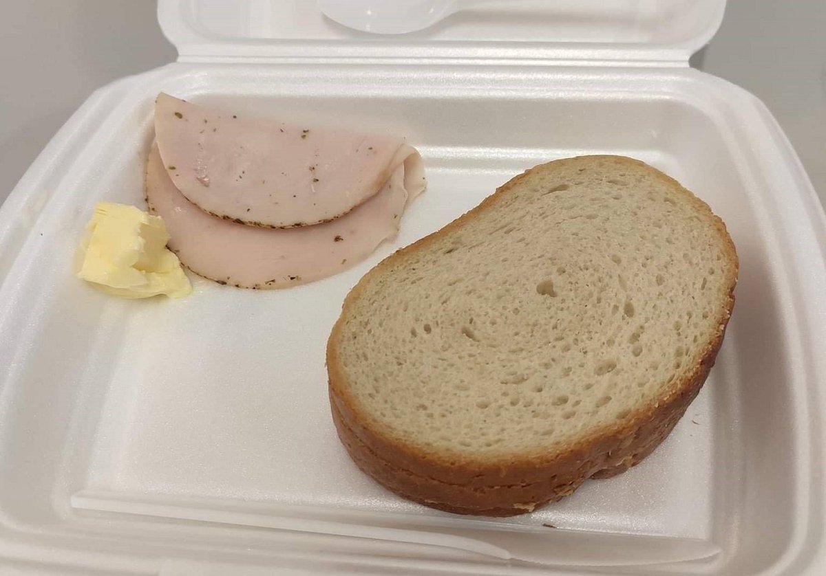 waldemar_buda's tweet image. jakby ktoś planował pobyt w szpitalu od stycznia to proszę się poważnie zastanowić.