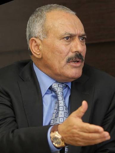 ما عشت باليمن الا من ٣ سنوات لكن لما اشوف الناس بصنعاء يترحموا عليه صرت احبه