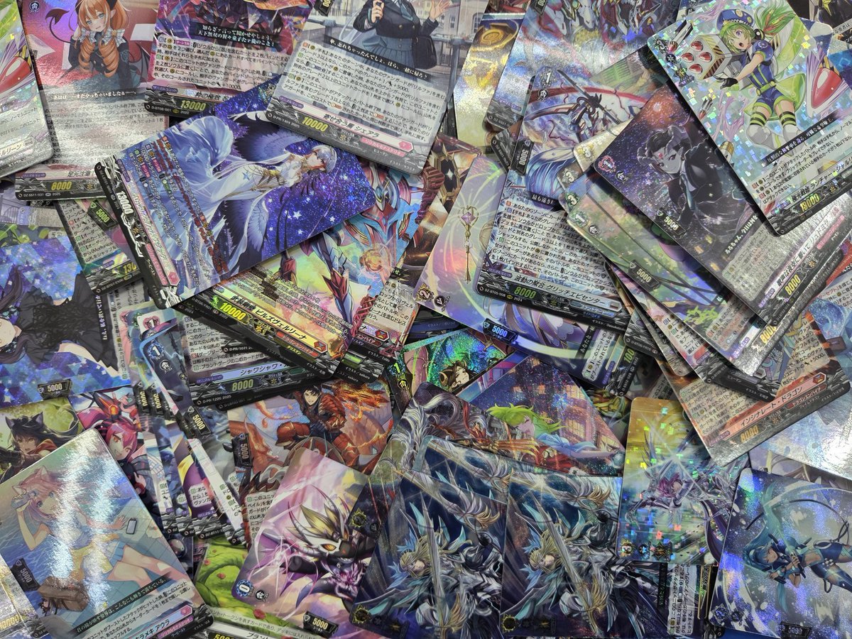 ヴァンガード　大量引退品5.5kg ヴァンガード 大量引退品5.5kg ヴァンガード 大量引退品5.5kg 2025年