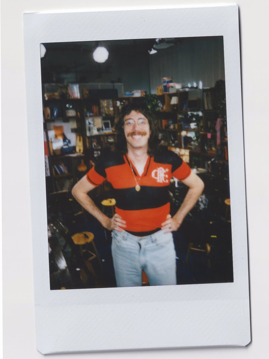 mesinhabrasil's tweet image. 🚨 Tim Bernardes no Tiny Desk Brasil

Hoje às 11h