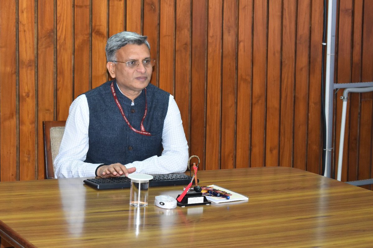 mdncdc's tweet image. A Proud Moment for the Cooperative Movement! 
The National Film &amp;amp; Fine Arts Cooperative Ltd. (NAFFAC) proudly launches its dedicated YouTube Channel —&quot;SAHAKAR SAMVAD” on the occasion of the International Year of Cooperatives 2025.
The channel was officially launched by Sh. Pankaj…