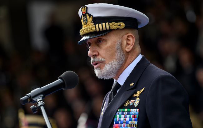 In un mondo pieno di Vannacci, scegli di essere un Cavo Dragone.