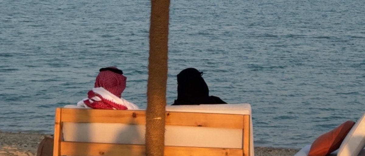 " أفهَق ضلوعي وتربّع .. هاذي مرابيّك وديارِك 🧡.