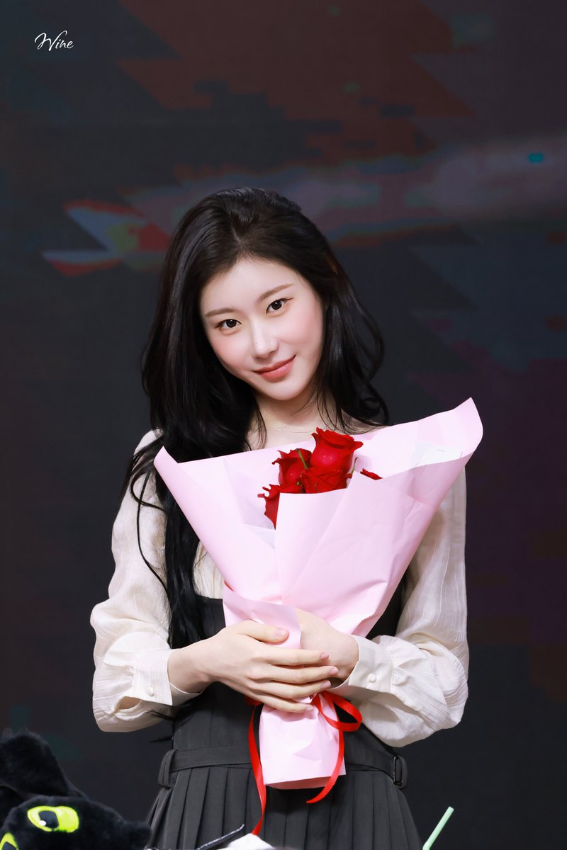 251130

#ITZY #CHAERYEONG #있지 #채령