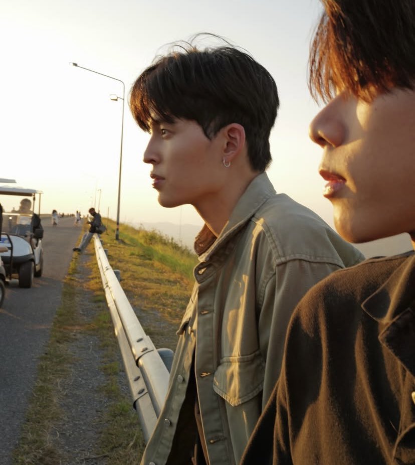 สิ้นปีก่อนยังมีเธอมาด้วย แต่ปีนี้ดันได้มากับเพื่อนซะงั้น