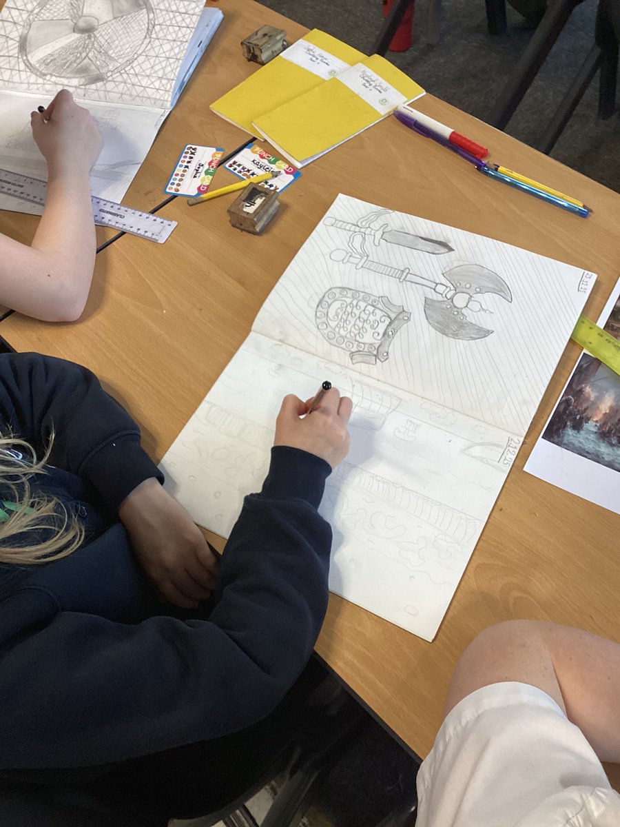 Fantastic artwork in Year 5 this afternoon 
Using our skills to draw a Viking scene using perspective! <a href="/PoppyfieldSch/">Poppyfield Primary Academy</a>