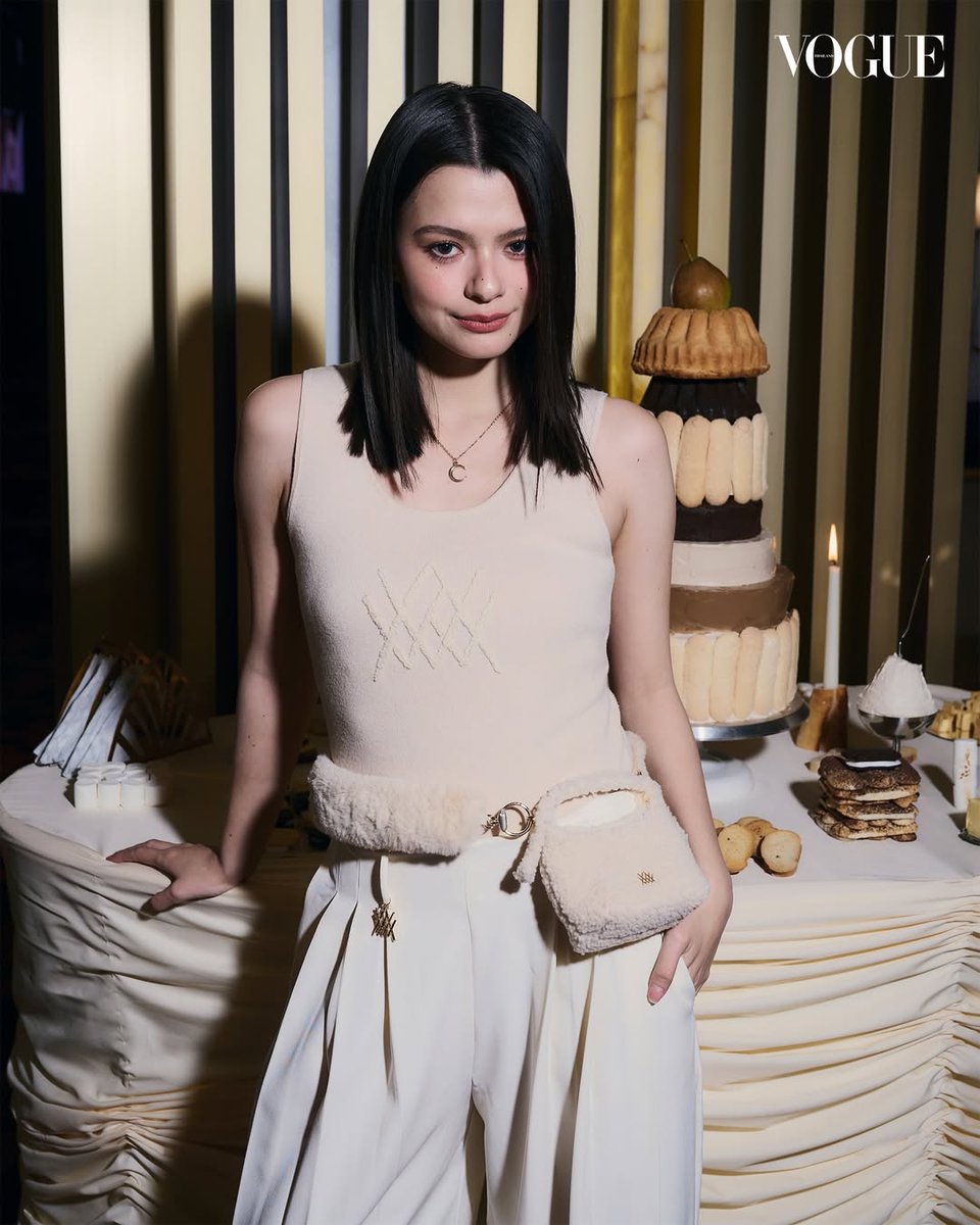 beckyfanclub05's tweet image. 📸 𝗜𝗚 : 𝗩𝗼𝗴𝘂𝗲𝘁𝗵𝗮𝗶𝗹𝗮𝗻𝗱

@AngelssBecky @beckyentofc 

REBECCA ATTENDS WACAY
#WacayHolidayScenexBecky
#beckysangels #BeckyArmstrong
#BeckyEntertainment
#WacayHolidayScene #Wacay