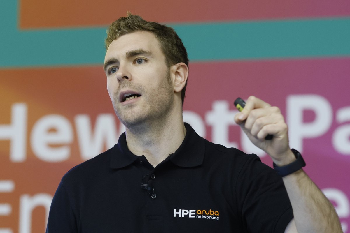 gordontanyc's tweet image. &apos;#HPEDiscover Barcelona 2025 - 3–4 December 2025 - View #Networking sessions.&apos; #HPENetworking hpe.to/601170ekS