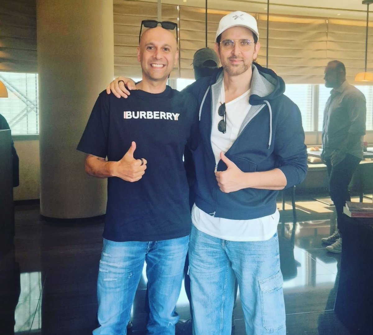 HrithikRules's tweet image. Hrithik snapped in Dubai last month. #HrithikRoshan