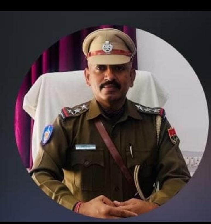 स्वभानी हमीर हठ...
क्या हार में,क्या जीत में,किंचित में भयभीत नहीं कर्तव्य पथ पर जो भी मिला,यह भी सही ,वो भी सही....🫡Sir
<a href="/CP_Jodhpur/">Jodhpur Police</a> 
<a href="/RajCMO/">CMO Rajasthan</a> 
<a href="/RajsthanPolice5/">Rajsthan Police</a> 
<a href="/1stIndiaNews/">First India News</a> 
<a href="/zeerajasthan_/">ZEE Rajasthan</a>