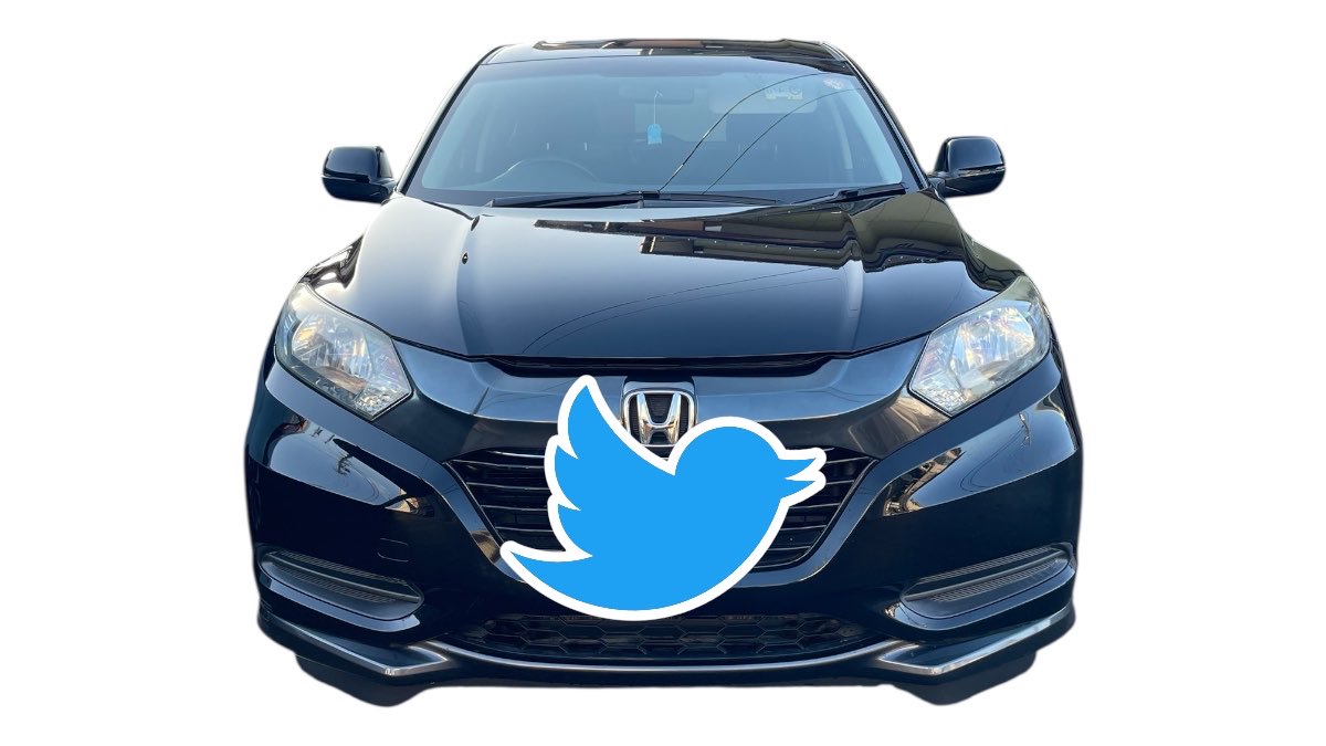 VEZELYouTube's tweet photo. 🔥🎶
はい、変態しました。
車を曲にしました。
（だって15万km走っても別れられんから）

旧型ヴェゼル×SnowAIの歌👇
IDCD好きなら笑えるはず🤣
🎧 聴いてやって
👇 
https://t.co/gsil8SwXgH @YouTubeより https://t.co/6akHvKPg7j