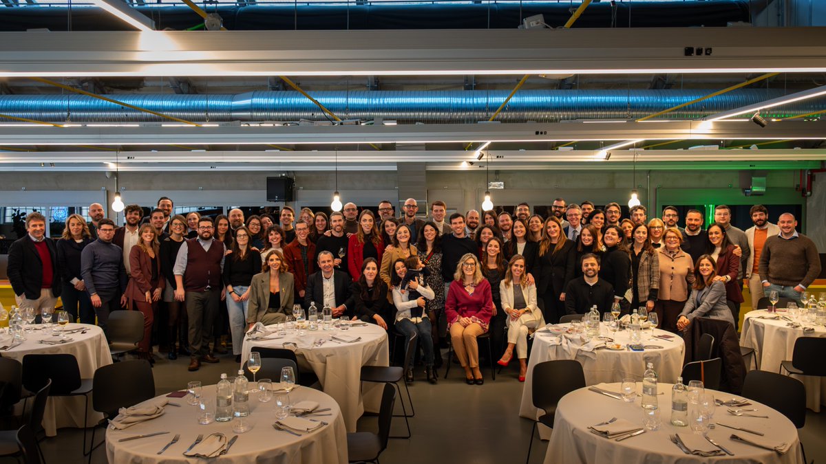 Ci sono momenti di Scuola che meritano uno sguardo più grato,per chi li ha pensati,chi li ha creati,chi lavora a quella idea da anni,chi ha resistito alle salite e chi ha camminato con noi per un pezzo di strada che è stato fondamentale. Ritrovare tutti e ritrovarsi
<a href="/adaptland/">ADAPTLAND</a>
